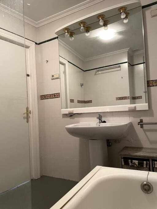 3 Rooms Con Parking San Juan Малага Екстериор снимка